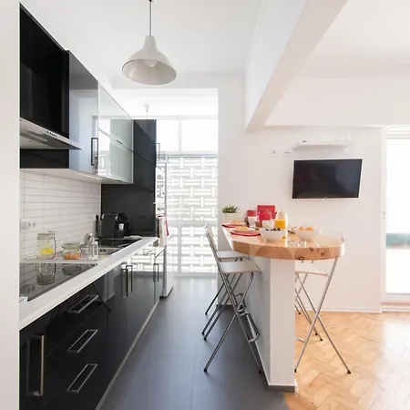 Apartament Exciting Sete Rios Lizbona