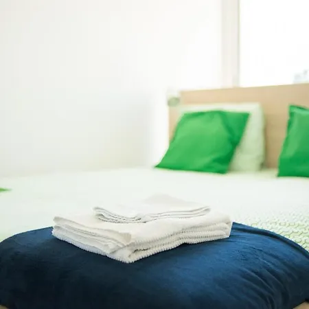 Exciting Sete Rios * Lisboa