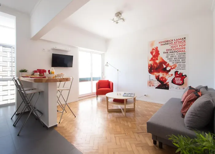 Exciting Sete Rios * ליסבון